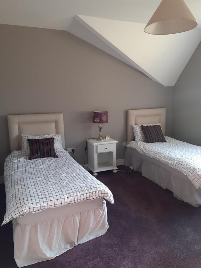 Single Or Twin Room In Lovely Country Residence Nobber Eksteriør bilde