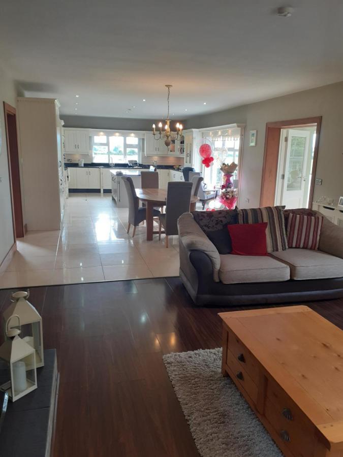 Single Or Twin Room In Lovely Country Residence Nobber Eksteriør bilde